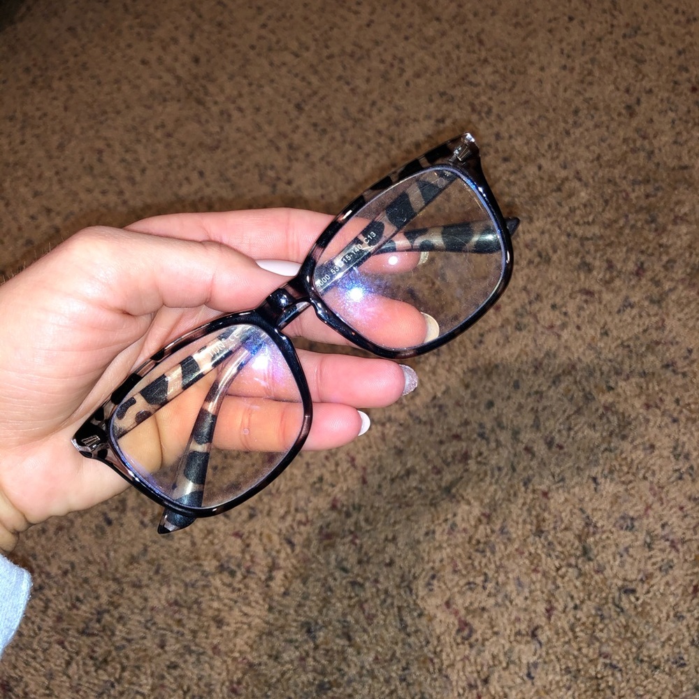 Blue light glasses